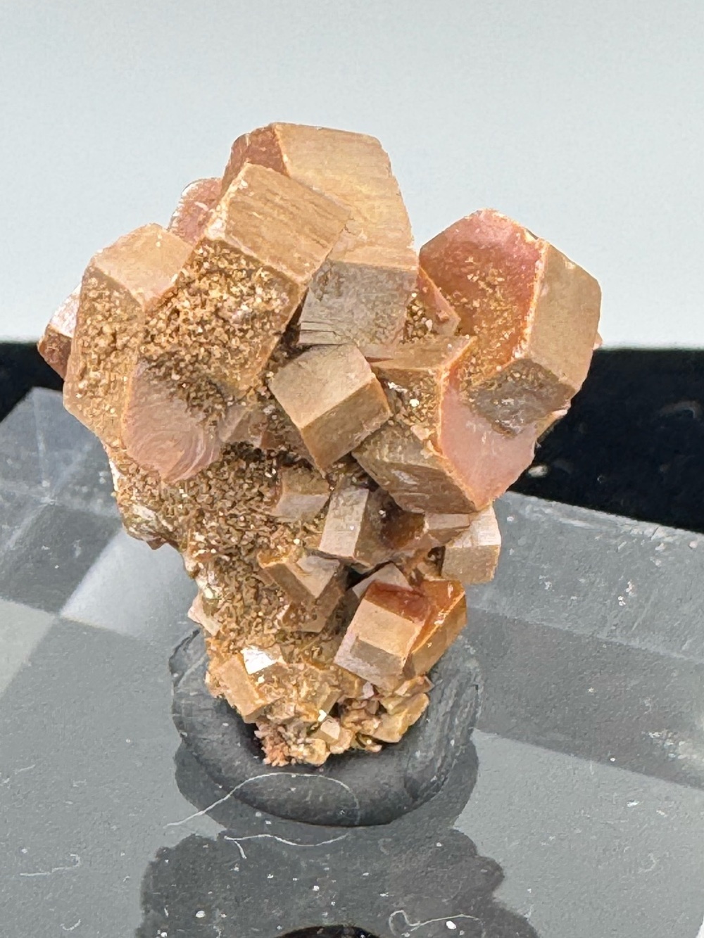 Vanadinite - Picture 5 of 7